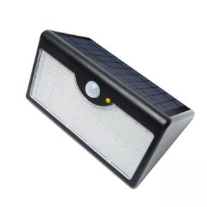China Sunproof Protection Solar Powered LED Lights , 100lm/W Wall Mounted Solar Lights supplier
