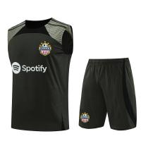 China Quick Dry Black Training Vest  Polyester Fabric Sleek Football Weight Vest on sale