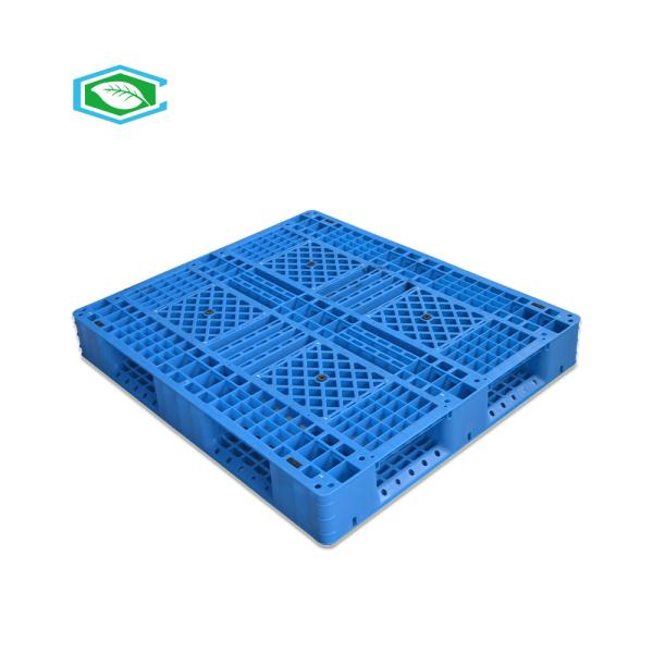 3 Skids Reusable Plastic Pallets Reinforced Dynamic 1 Ton Full Perimeter Clip