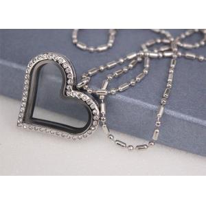 China Crystal Diamond Love Heart Shaped Locket Necklace Customized Size Fashion Style supplier