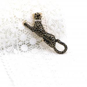 Copper Material Leopard Brooch Pin With Diamond 5.5cm Size OEM ODM