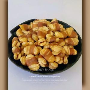 Belted Fava Bean Snack Fried Salted Crisp Broad Bean Uniform Size