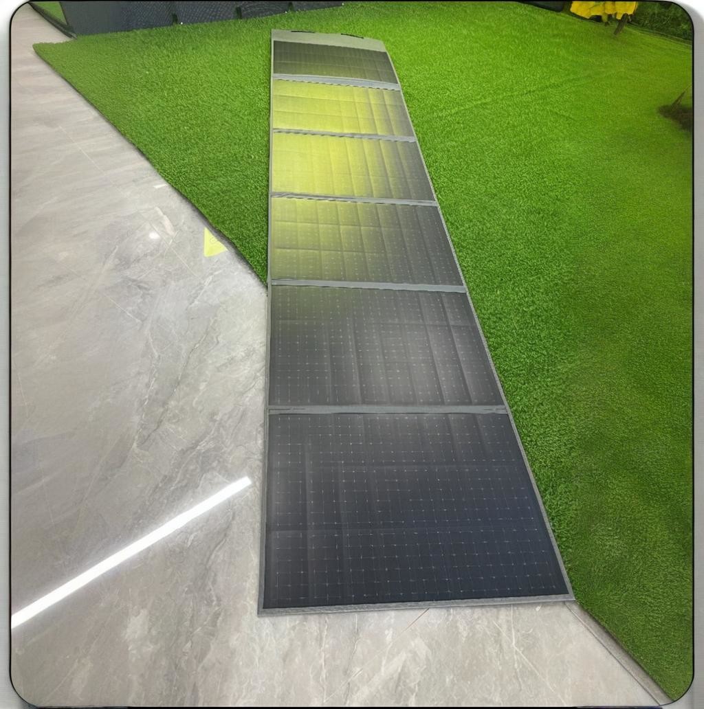 China Mono Folding Solar PV Panel 6 Fold High Polymer Lightweight 400W for Off Grid for OEM Orders wholesale