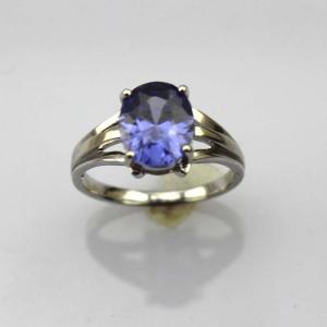 Women Jewelry Oval Purple Cubic Zirconia Sterling Silver Ring (R82)