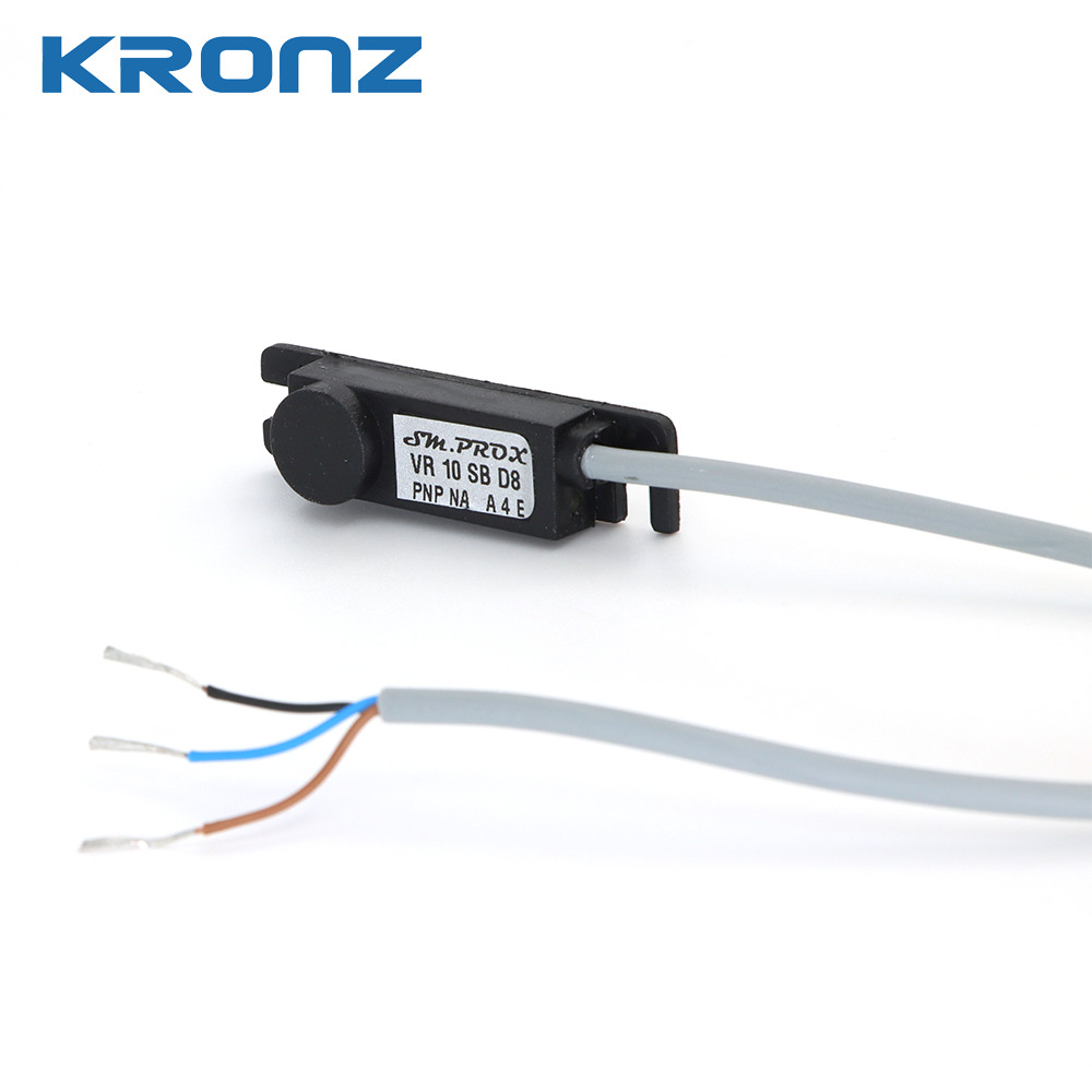 Sensor de proximidad inductivo robusto con cable PVC de 2m, salida PNP NC, máx. 500Hz