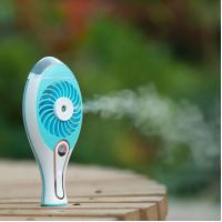 China Novelty gifts USB charge handheld mist cooling air fan fog mist fan cooler on sale