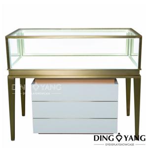 China Lighting Fully Assembled Jewellery Shop Display Counters supplier