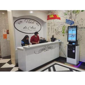 China Interactive Check In Counter Kiosk With Touchscreen Card Reader Power on sale