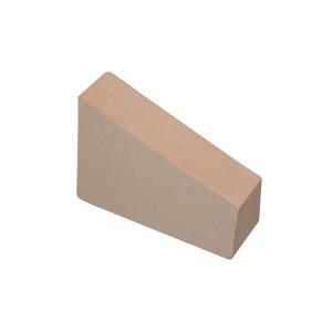 China Light Weight Red Aluminum Oxide 1350c Clay Insulating Brick supplier