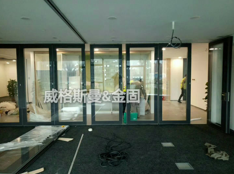 China Aluminum Alloy Frame Office Partition Wall Featuring Fireproof Aluminum or Tempered Glass Surface Material for Work Areas wholesale