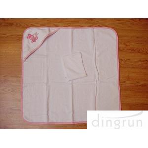 China Premium Pure Customized Cotton Baby Hooded Towels With Cute Patterns supplier