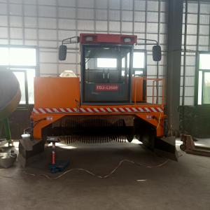 Mobile Crawler Type Compost Turner Machinery For Fertilizer Materials