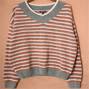 Red And Green Striped Jumper Womens V Neck Sweaters 100% Polyester
