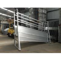 China 10' Height Adjustable Cattle Fence Panel Galvanized Cattle Loading Ramp With Sliding Gates on sale