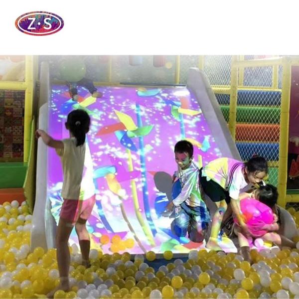 3800 Lumens Interactive Slide Playing Projection Games 3D Indoor Playgrounds