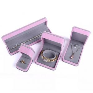 China OEM Ring Necklace Packaging Box Pink Velvet Jewelry Box ISO9001 supplier