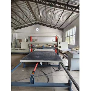 China High Precision  Horizontal Foam Slicing Machine With 1650mm Width wholesale