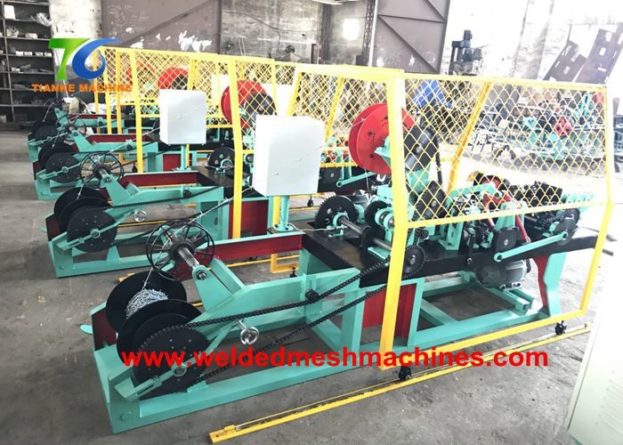 China 5 pulgadas alambre de púas del espacio de 6 pulgadas que hace el alambre Mesh Fencing Machine de la máquina 900m/H supplier