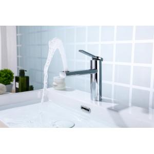 Polish Chrome Single Hole Bathroom Faucet With Pop Up Drain