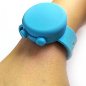 China Hand Sanitizer Silicone Refillable Wristband Wearable Dispenser Bracelet  Gel Holder supplier