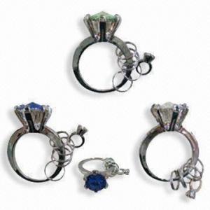 China Fashion Ring Keychains with Czech Stones, Customized Designs are Welcome wholesale