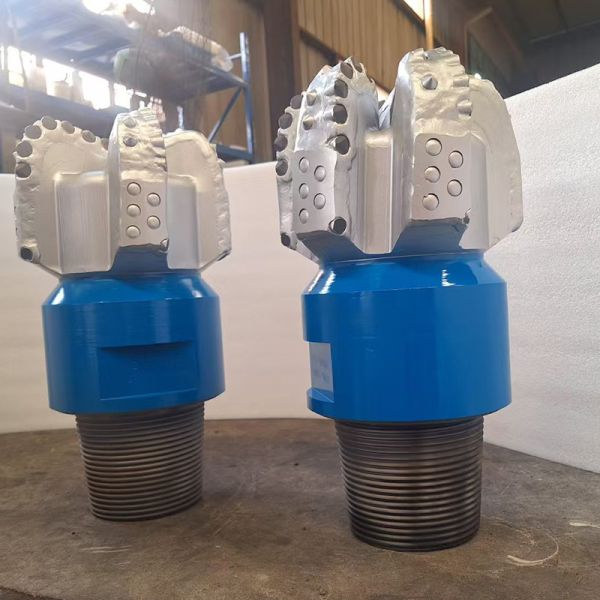 Perforaciones PDC con certificación API 17.5 para formaciones blandas a medianas