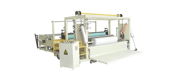 China 高速トイレロール製造機械 ジャンボロール切断回転機械 400m/Min wholesale