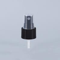 Le pulvérisateur fin en plastique noir personnalisable 24mm de brume de pp 24/410 parfument le visage
