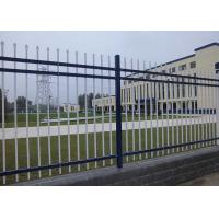 China horizontal rails Picket Top Steel Tubular Fence on sale