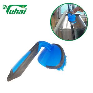 PA Material Milking Machine Cleaning Brush Dairy Equipment With Handle