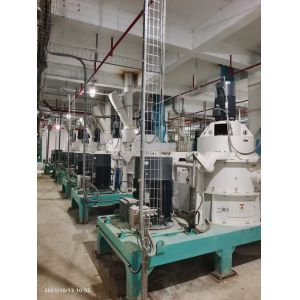 China Broyeur ultra-fin L110 pour aliments pour animaux 2,5-5 t/h pour le broyage des aliments wholesale