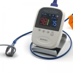 35g Wrist Pulse Oximeter Low Voltage Alarm Monitor For Healthcare