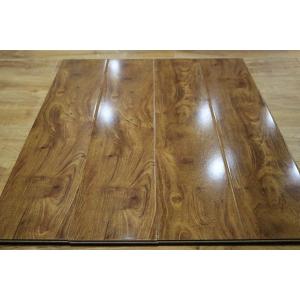 China high gloss HDF laminate flooring supplier