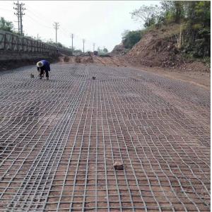 China Steel Plastic Geogrid for Road Surface Resistance Engineering Made in Length 50-100m supplier