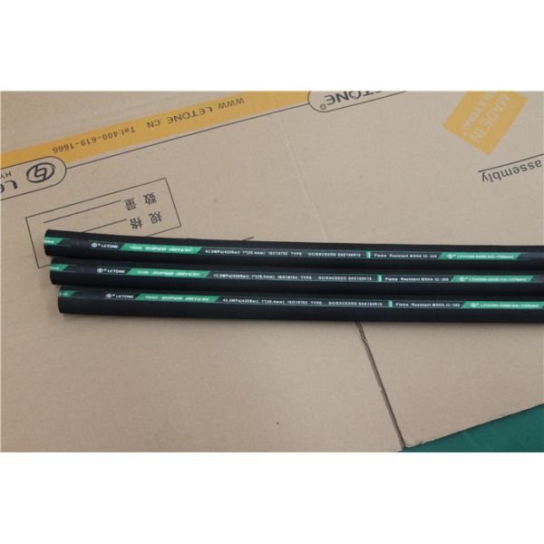 1 Inch Super Artery Letone Hydraulic Hose 92MPa Long Service Life