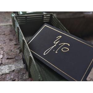China Luxury Foil Stamping Gold Foil Business Card Customized Design Velvet Card supplier