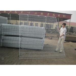 China Wire Mesh Fence Panels , Euro Mesh Fencing With 3.00-5.00mm Wire Diameter supplier