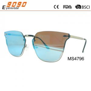 China Newest Style 2018 Fashionable metal Sunglasses with UV 400 Protection Lens supplier