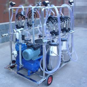 China Diesel Engine Eletric Motor Mobile Sheep Milking Machine 550 l / Min Vacuum Pump Capacity supplier