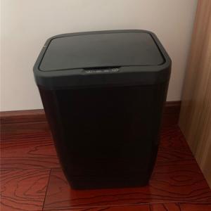 Top Open Smart Garbage Can With Large Capacity Rechargeable Battery