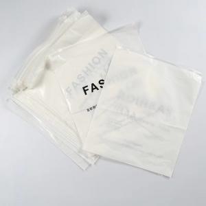 China Gravure Printed PE White Bottom Transparent Composite Non-Slip Plastic Bag with Zipper supplier