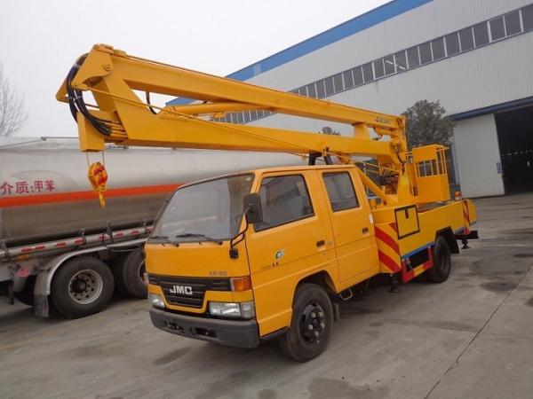 JMC 14M Aerial Platform Truck , 6 Wheel Aerial Bucket Truck 14 Meter