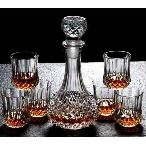 Diamond Design Whiskey Glass Bottle With Cups For Night Bar Offer Whiskey