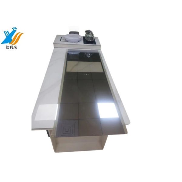 Vente d'usine personnalisable multi-touch projeté capacitif (PCAP) écran tactile panneau imperméable à l'eau imperméable à l'huile Smart Mirror Panneau tactile pour le club de fitness et Smart Home salle de bain écran tactile lumière miroir