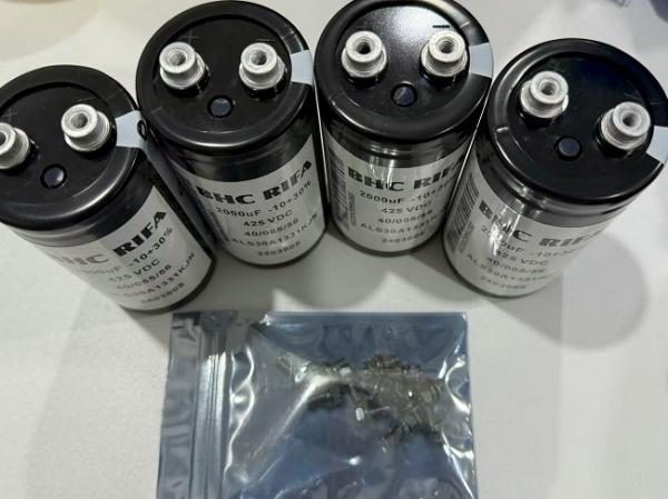 BHC RIFA ALS30A1331KJ Snap In Electrolytic Capacitor 2000uF -10+30% 425VDC 2403008 Rugged