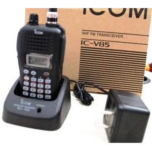 China IC-V85 VHF FM Transceiver compact 7 watt Power ICOM radio supplier