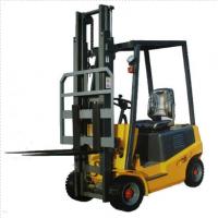 2015 new designed electric forklift operated by battery