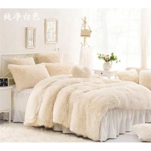 China Double Layer Warm Fake Fur Blanket , Luxury Sherpa Throw Blanket For Bed / Sofa supplier