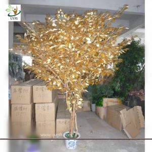 UVG Small artificial banyan family tree decorations with wooden trunk for hotel decor