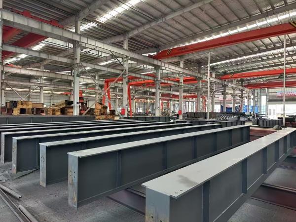 Prefabricated Steel Structure Warehouse for Flexible Storage and Distribution Solutions